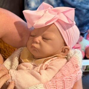 Ashton Drake So Truly Real Welcome Home Emily Doll Baby Pink Knit Newborn Reborn